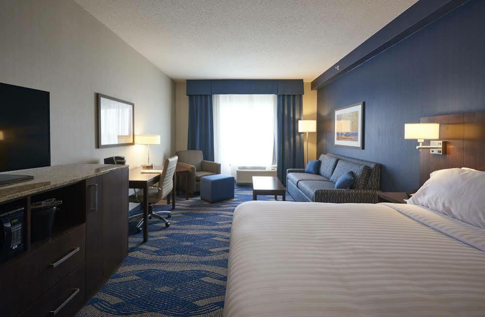 Holiday Inn Express & Suites St. John'S Airport By Ihg Екстер'єр фото